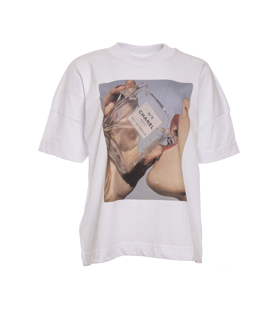 VINTAGE NATALIA TOOKE PARIS T-Shirt "Drinking Chanel"
